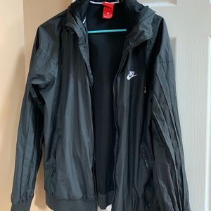 Nike Dri-Fit Windbreaker size medium